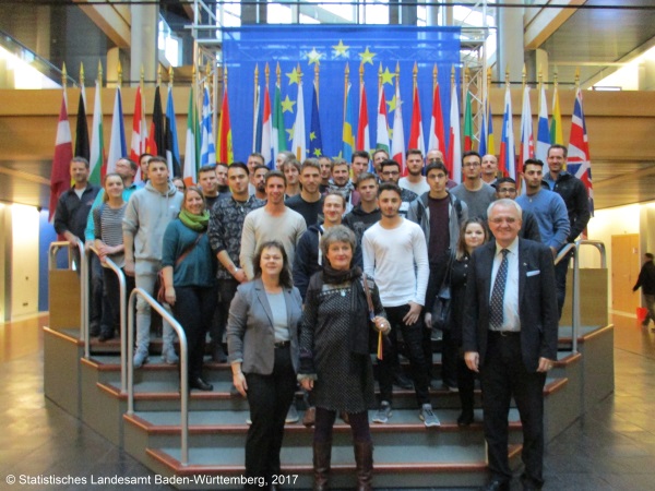 Gruppenfoto im EU-Parlament in Straßburg.
