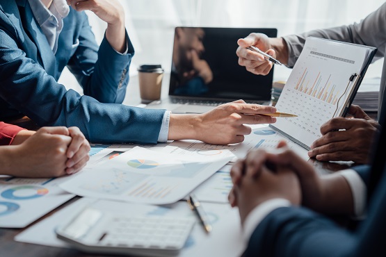 Symbolbild: Planende Manager